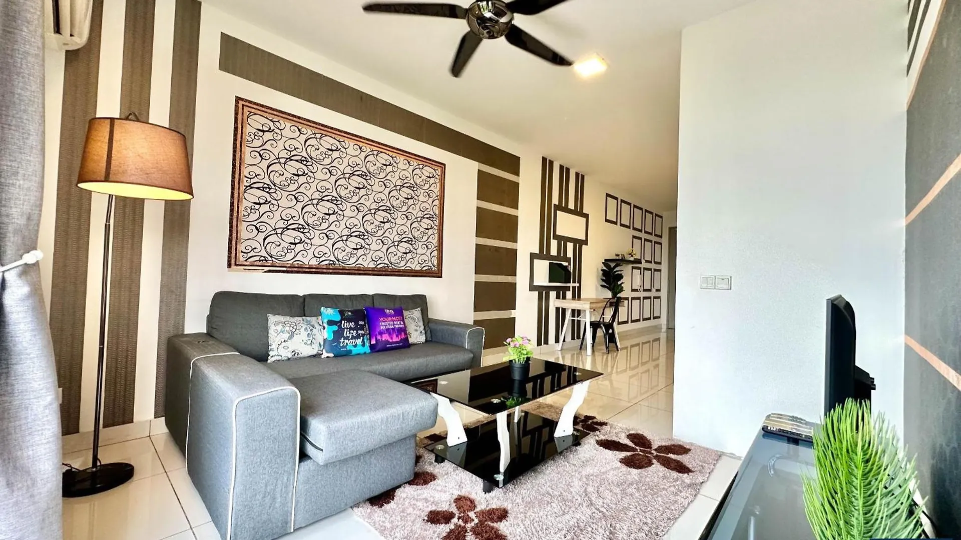 Aparthotel 1 Tebrau Residences By Rr Jbcity Johor Bahru Malaysia